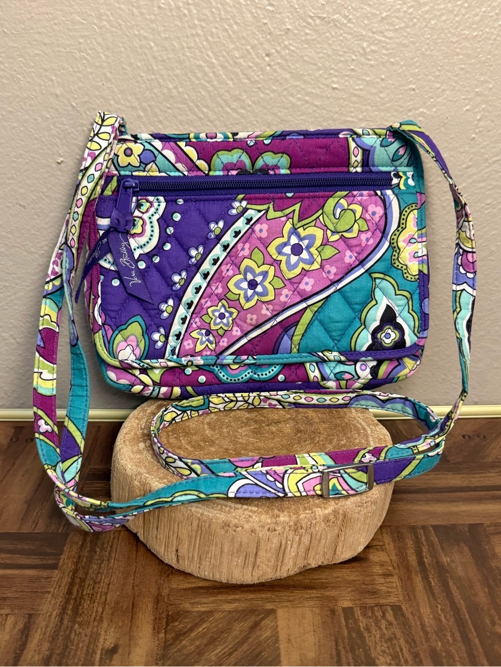 Vera Bradley Little Hipster Vibrant “Heather” Paisley Quilted Crossbody Purse